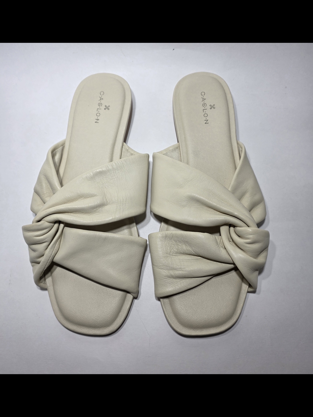 Caslon Women’s Leather Ankle Flats Slip On Shoes Beige Size 8.5M Comfort - Picture 6 of 6